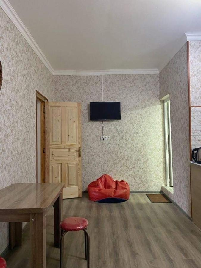 Achela'S Guesthouse Borjomi Eksteriør bilde